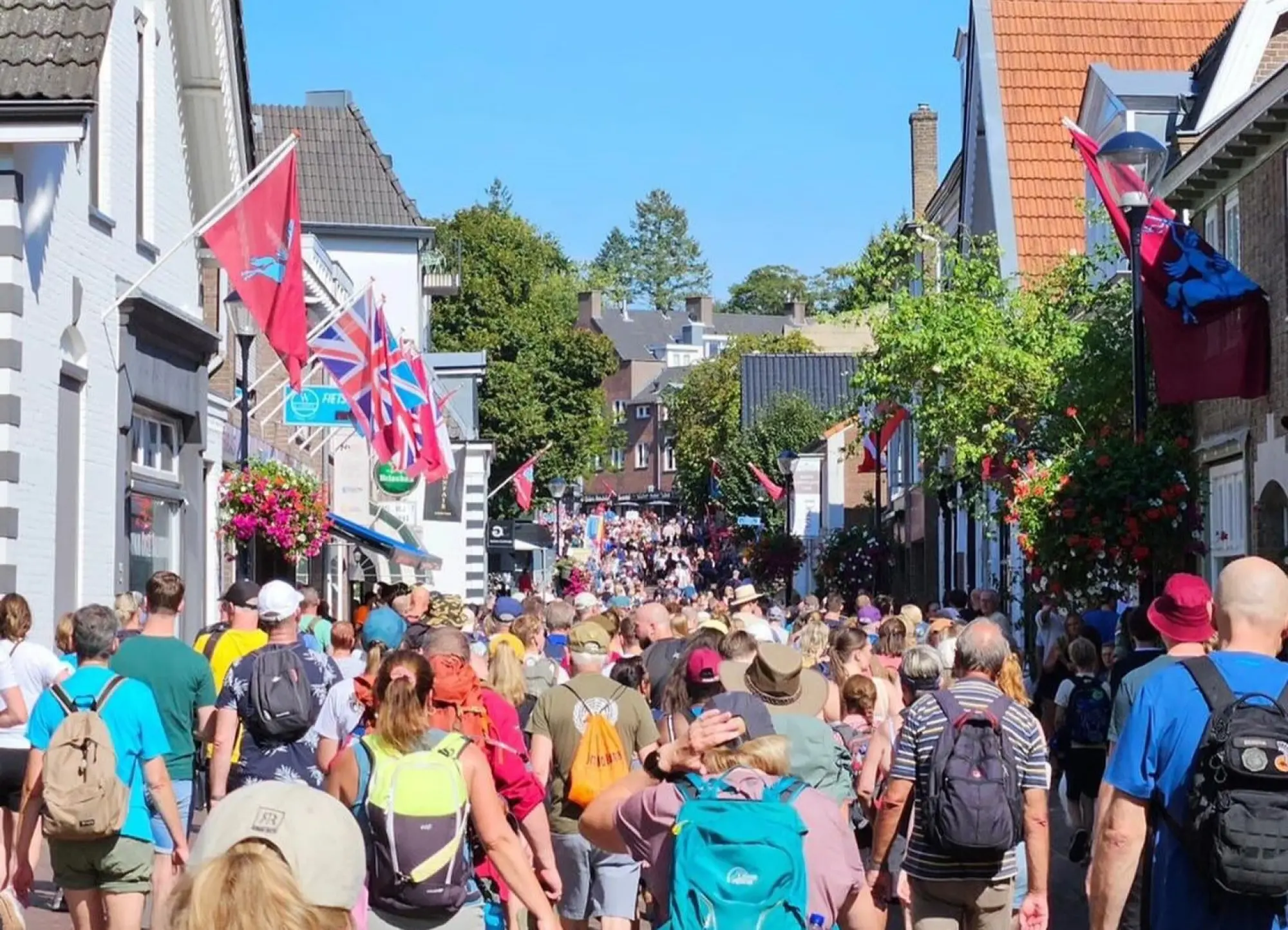 Airborne wandeltocht | Overnachten bij Buitenplaats Petersburg